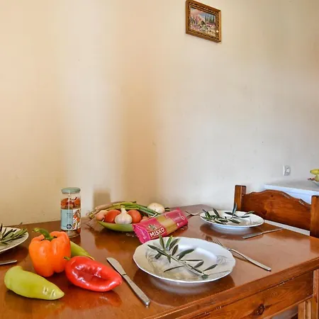 Apartamento Adonis Sidárion